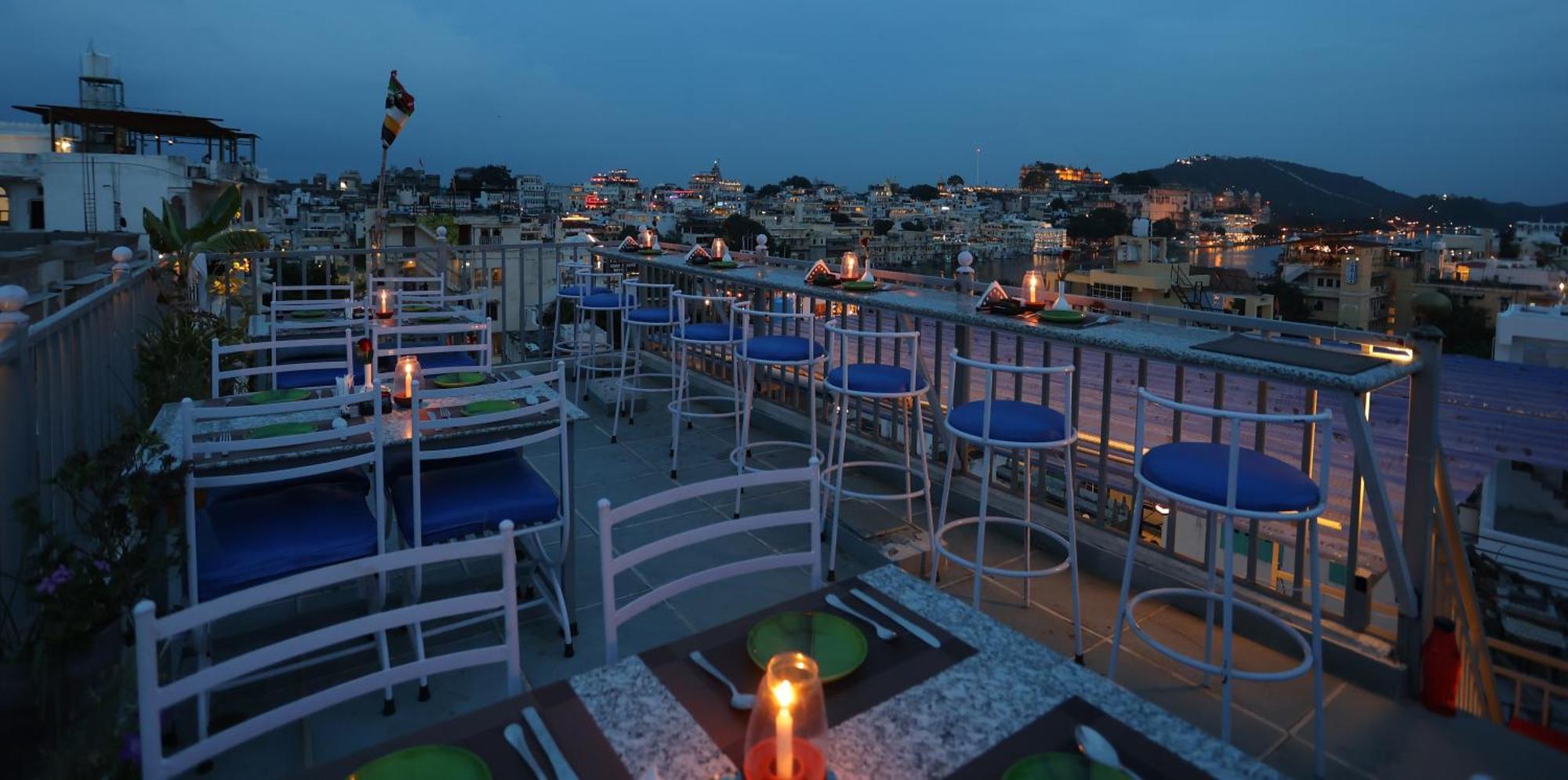 Hotel Neev Haweli Udaipur Exterior foto