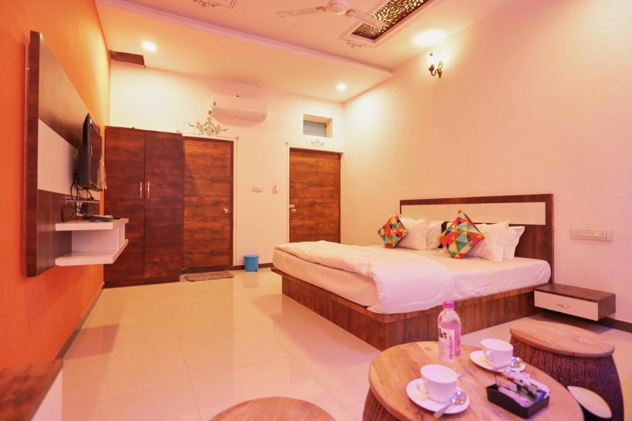 Hotel Neev Haweli Udaipur Exterior foto