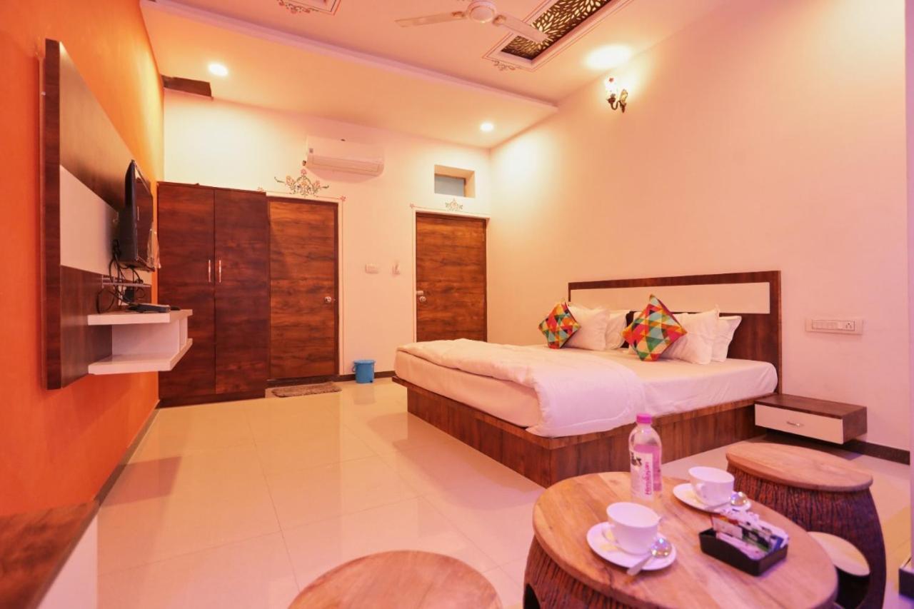 Hotel Neev Haweli Udaipur Exterior foto